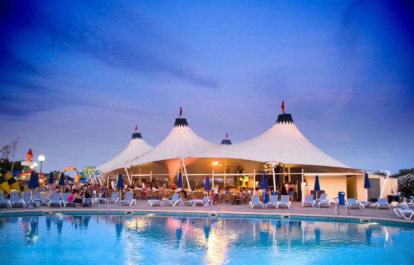 Globales Aparthotel Bouganvilla Sa Coma  Bagian luar foto