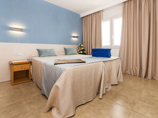 Globales Aparthotel Bouganvilla Sa Coma  Bagian luar foto